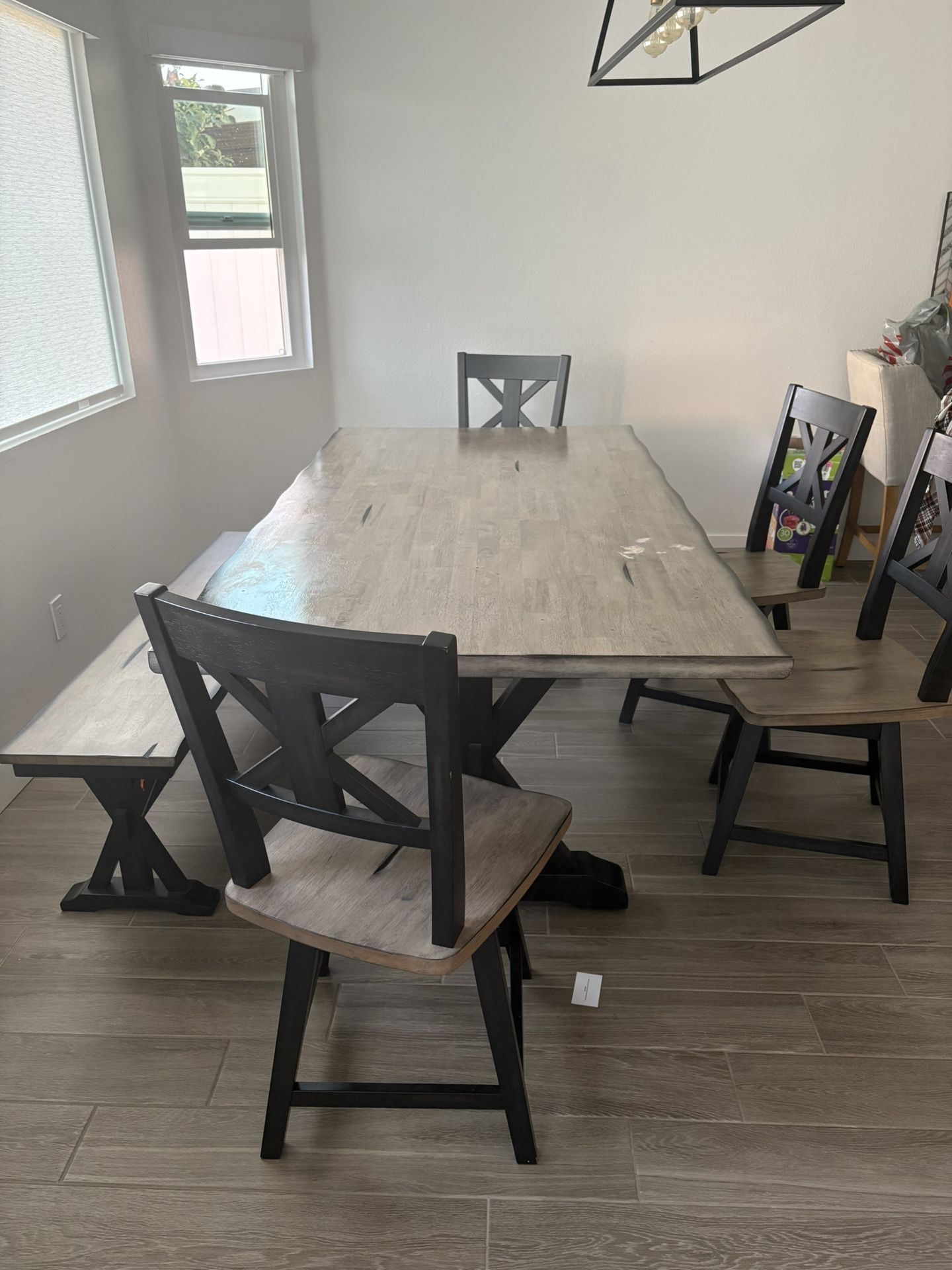 Dinning Table