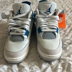 Jordan 4 Military Blue 