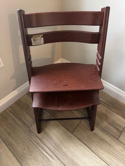 Stokke Tripp Trapp Chair