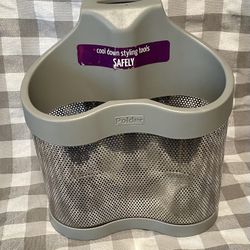 Hair Styling Station. Hair Tools. Cooling.