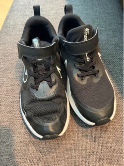Kids Nikes- Size 2.5