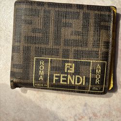 Fendi ff Monogram Bifold Wallet credit card id purse accessory logo checkbook