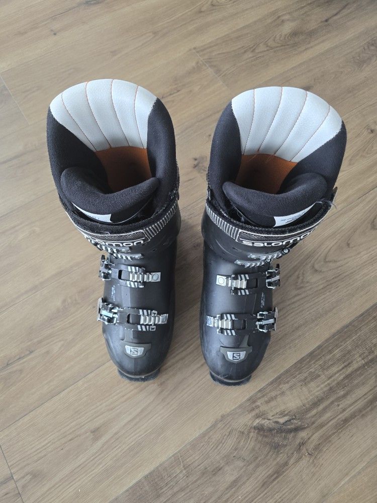 Salomon Ski Boots