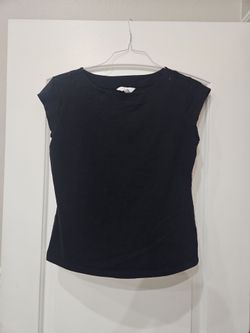 Black Cap Sleeve Women's Top