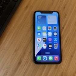 IPhone XR ( Unlocked) 64gb Black color