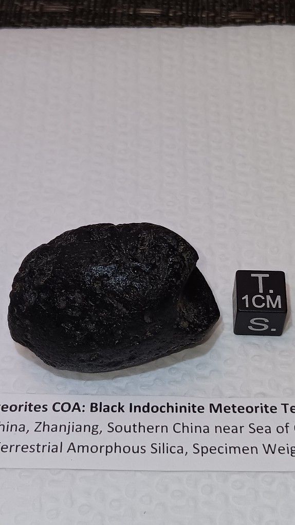 EXQUISITE Black Indochinite Meteorite Impactite/Tektite 37.9 grams w/regmaglypt