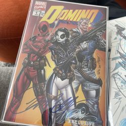 Two Exclusive J Scott Campbell Comics 