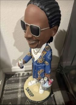 Collector Snoop Dogg Corona Bobblehead 43-inch