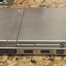 Silver PlayStation 2 Slim