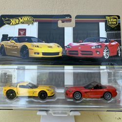 Hot Wheels Corvette Z06 + Viper SRT-10