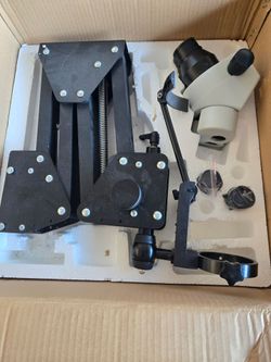 Microscope