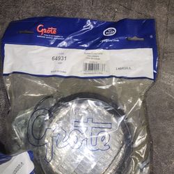 Grote 5" 12V Incandescent Round Utility Light - Clear