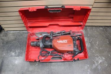 HILTI TE 1000-AVR Jack Hammer/ Demolition Hammer Chisel Breaker w/ Bits & Case