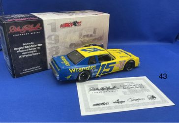Action 1:24 Dale Earnhardt #15 Wrangler