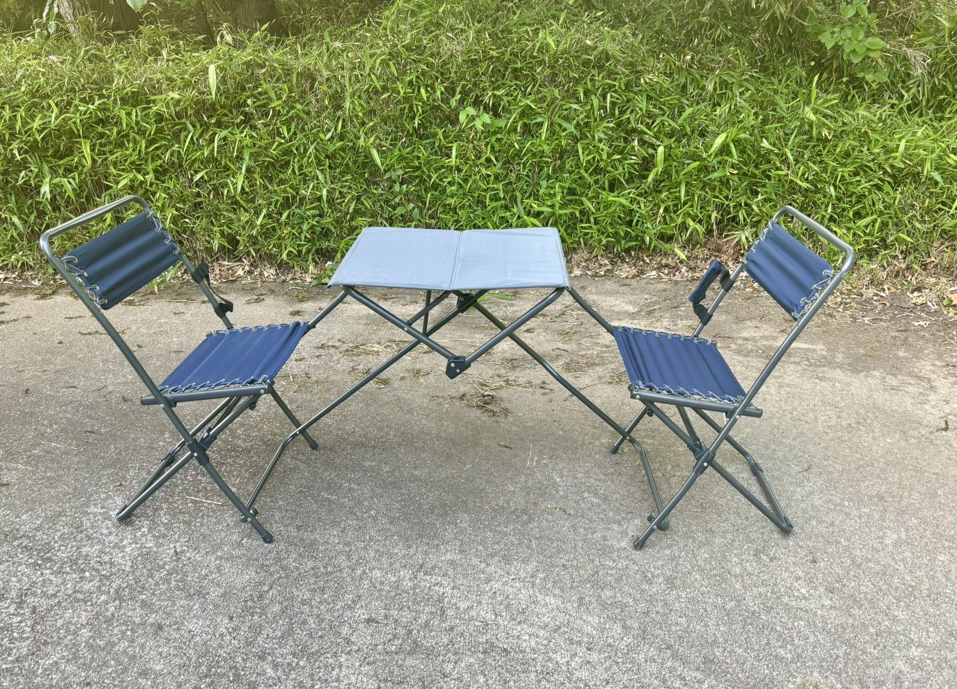 Summer Table & Chairs