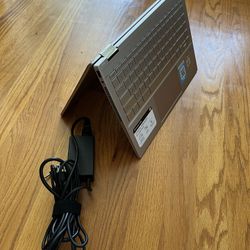 14 inches HP Pavilion X360 Convertible 14m-dw0023dx Touchscreen Laptop Win11 i5 1035G1 SSD 256Gb RAM 16Gb Microsoft Office 