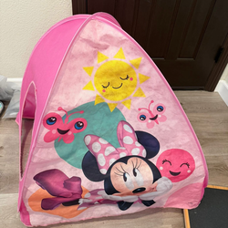 Free Minnie Mouse tent