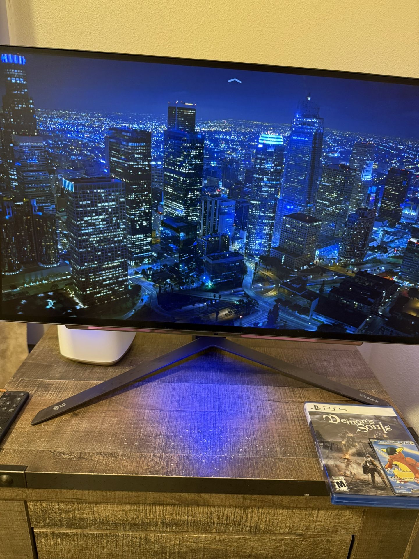 LG Gaming Oled Monitor 27 Inches!