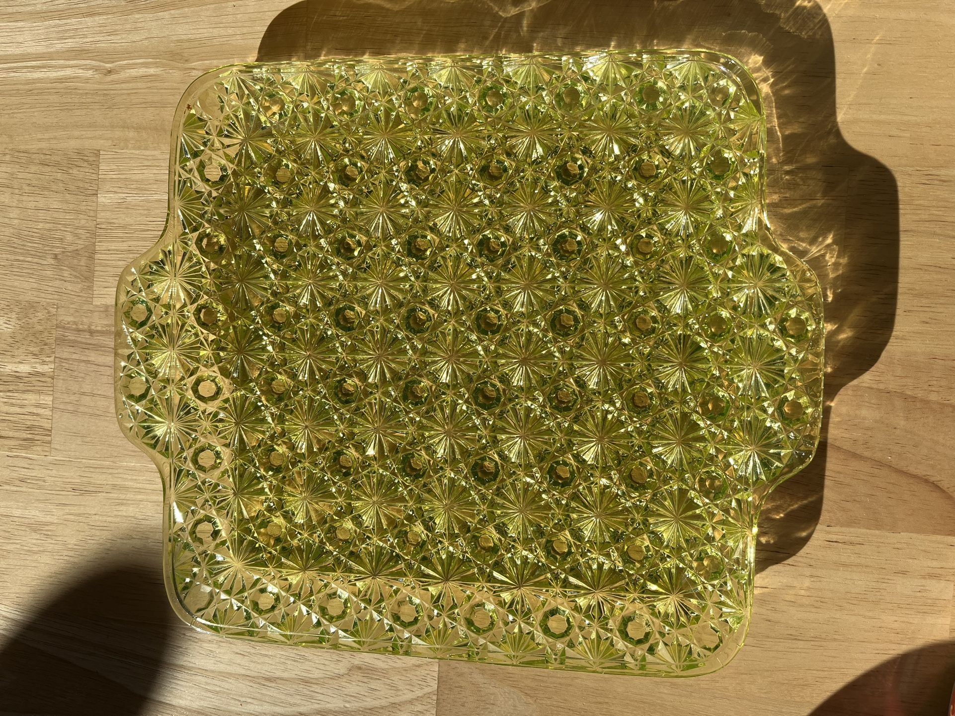 Vaseline Glass Tray - Daisy and Button Pattern