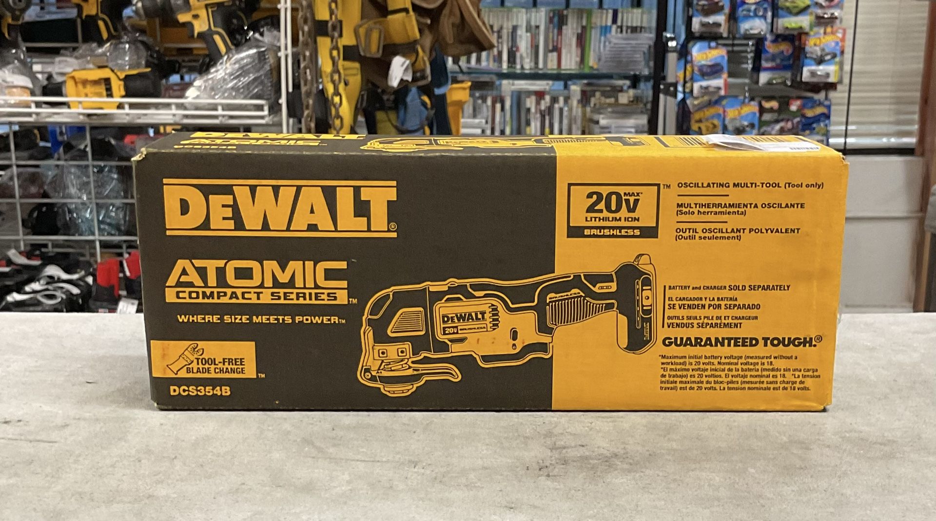 ATOMIC 20V MAX Cordless Brushless Oscillating Multi Tool