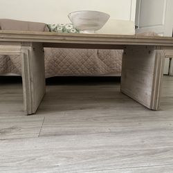 HanStrong Coffee Table, 48" x 18" Rectangular Rustic Side Table Solid Wood Center Table Versatile Accent End Tea Table for Living Room Apartment, Oak