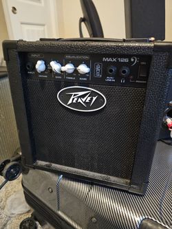 Peavey Max 126 Bass Amp