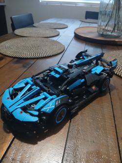 Lego Technich blue Bugatti