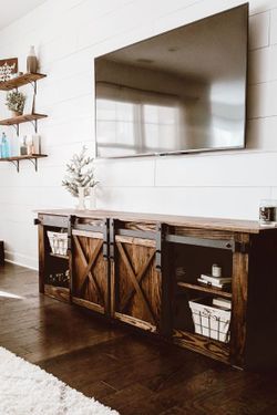 Farmhouse Tv Stand 