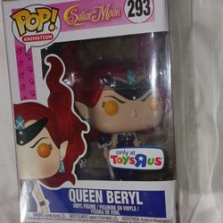 Funko POP! Animation Sailor Moon 293 QUEEN BERYL Toys R us EXCLUSIVE in POP Protector