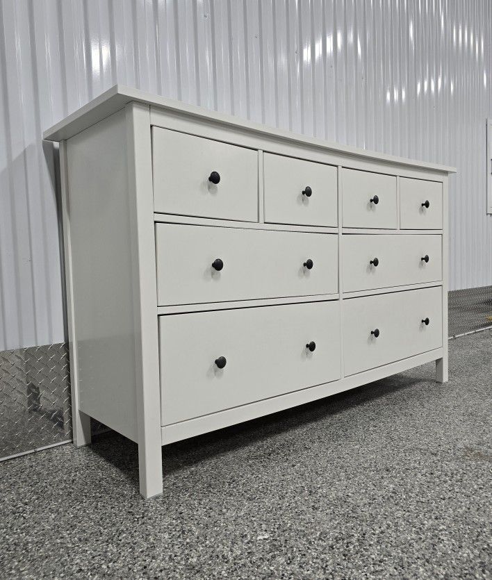 Beautiful Glossy White Dresser By Hemnes 