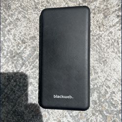 Blackweb Power Bank.