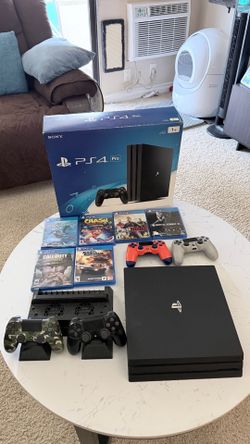Playstation 4 pro + more (check description)