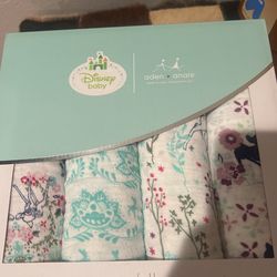 Aden + Anáis Disney Baby 