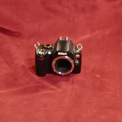 Nikon D60 camera body