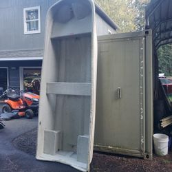 Columbia Fiberglass Boat