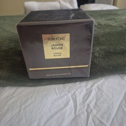 https://offerup.com/redirect/?o=VE9NLkZPUkQ= candle  JASMINE ROUGE
