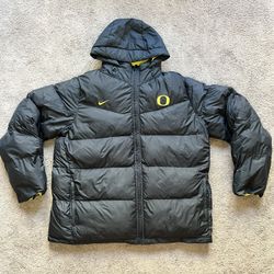 Nike Oregon Duck On Field Puffer Coat Men’s Size XXL Black Yellow Hard To Find