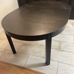 Free dining Table 