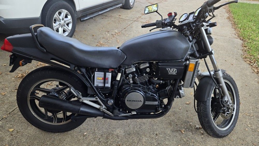 1985 Honda VF700S