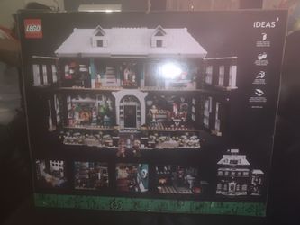 Home alone house Lego set