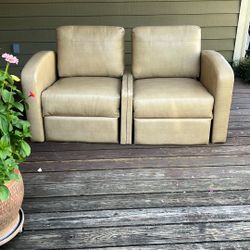 RV Reclining Couch Zero Clearance Couch 