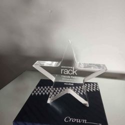STAR ACRYLIC PAPERWEIGHT BY LISTAR CROWN 4.5"