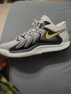 Nike KD 17