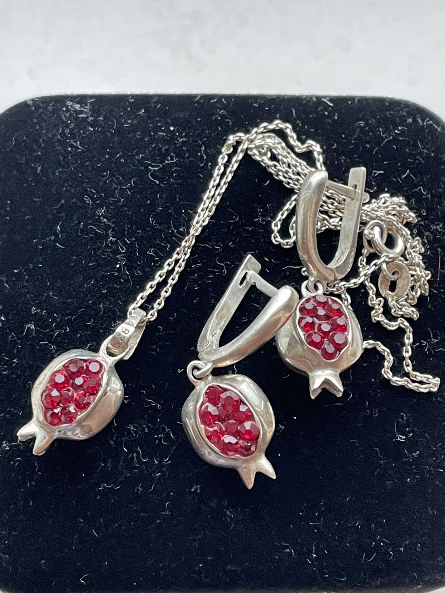 Set Of Silver Necklace With Pendant And Earrings