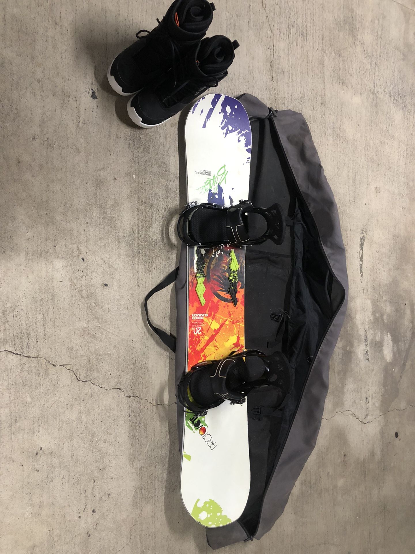 NEVER SUMMER SNOWBOARD