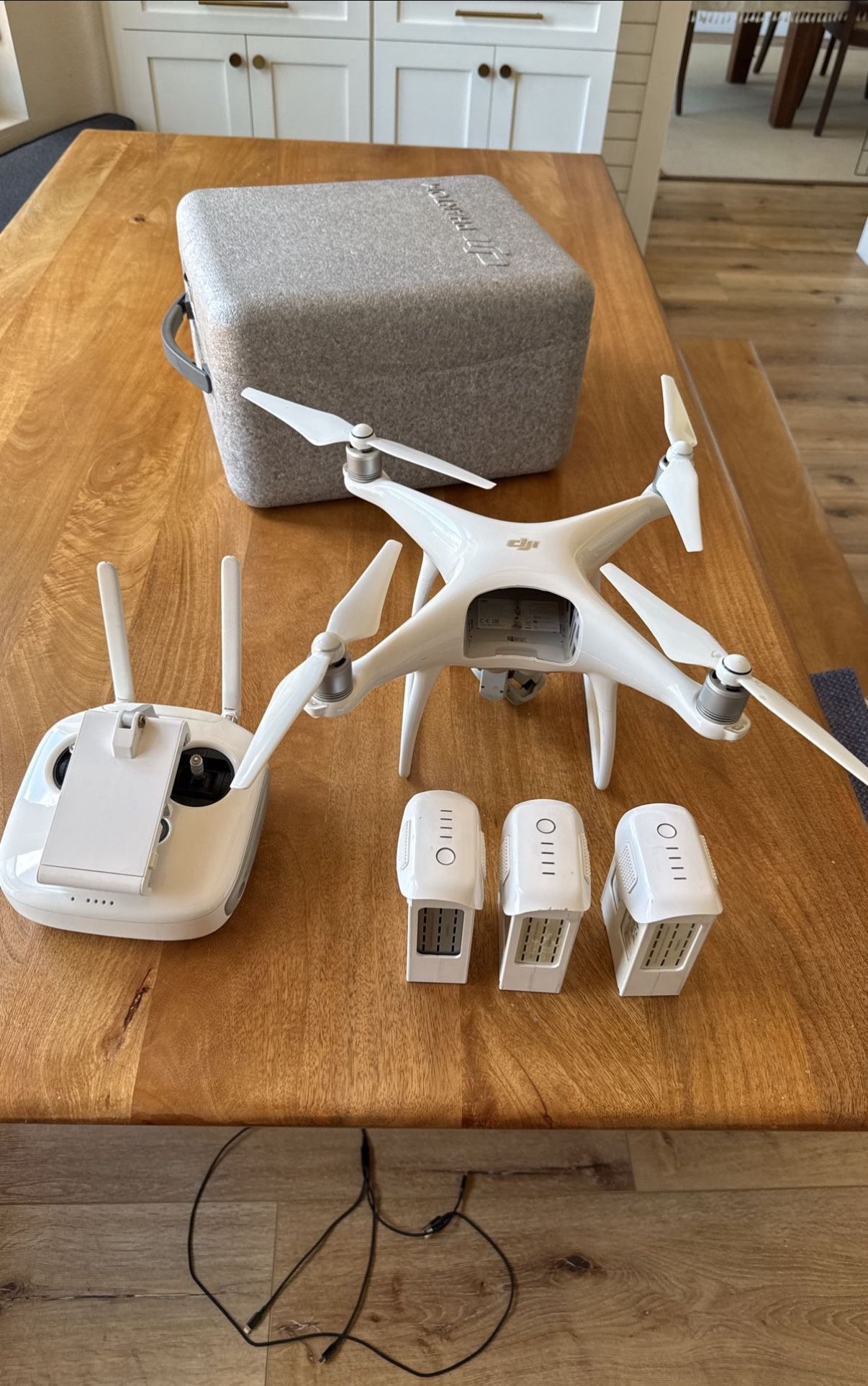 Dji Phantom 4 Advanced With 2 Extra Batteries