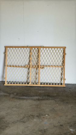 Baby/pet gate