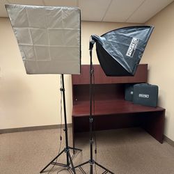Softbox lighting kit
