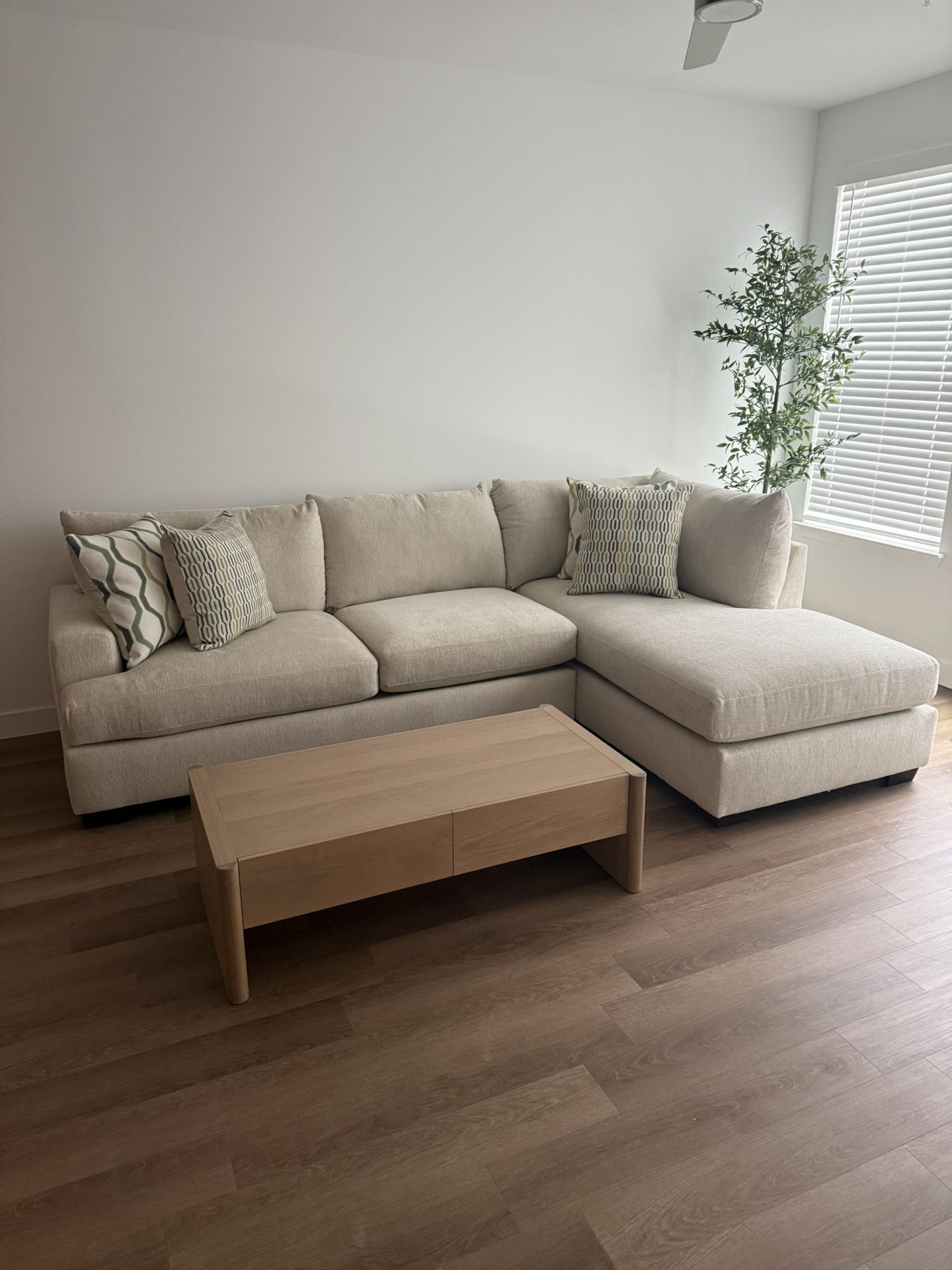 Sofa with Chase