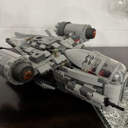 Lego Razor crest Set Mandolorian 
